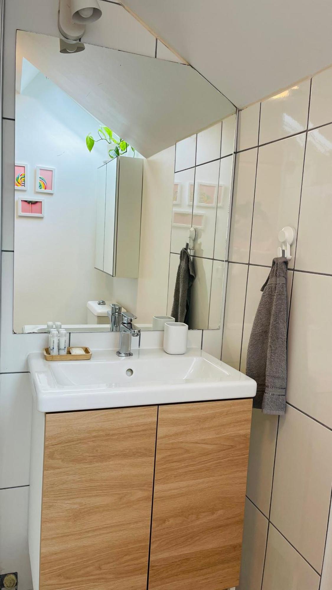 Maison Familiale A 15 Mns Du Centre Hébergement de vacances Nantes